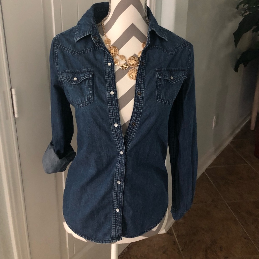 Denim shirt